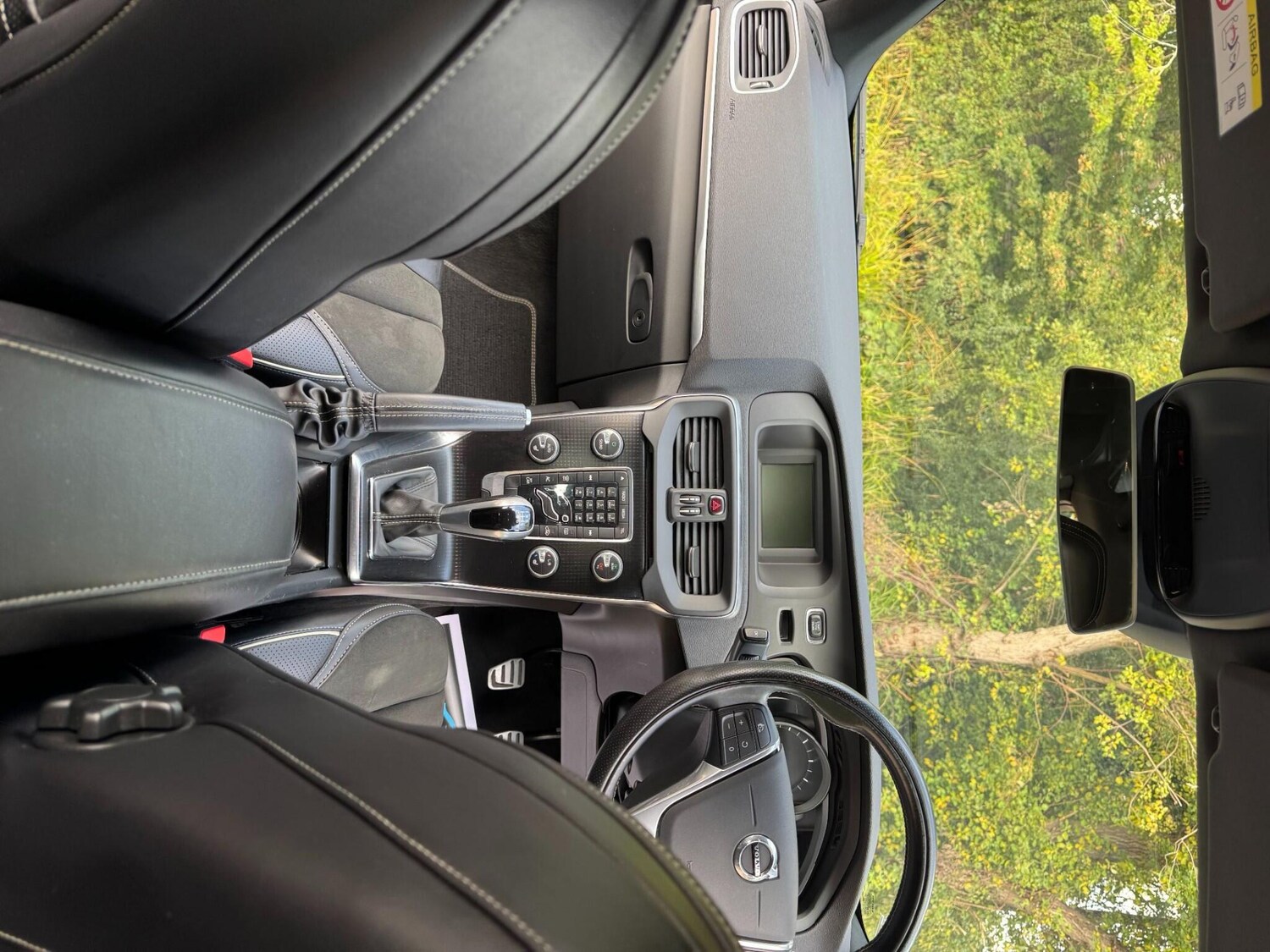 Used Volvo V40 2016 for sale - 76151664: Photo 75