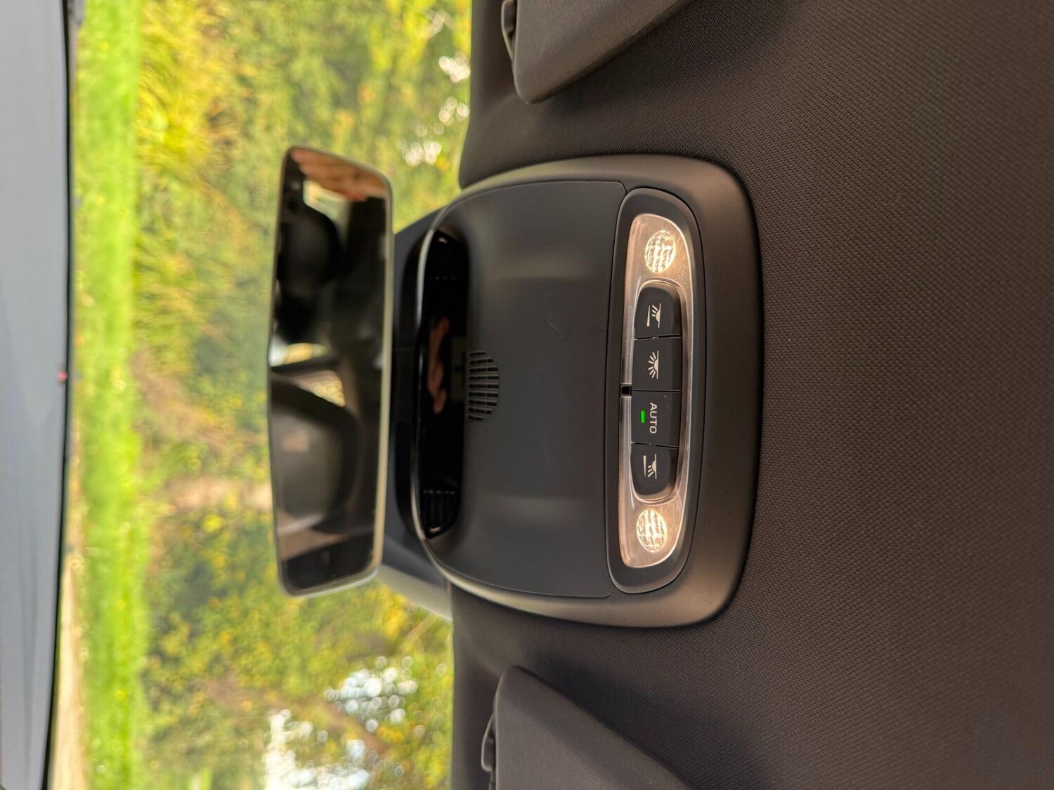 Used Volvo V40 2016 for sale - 76151664: Photo 84