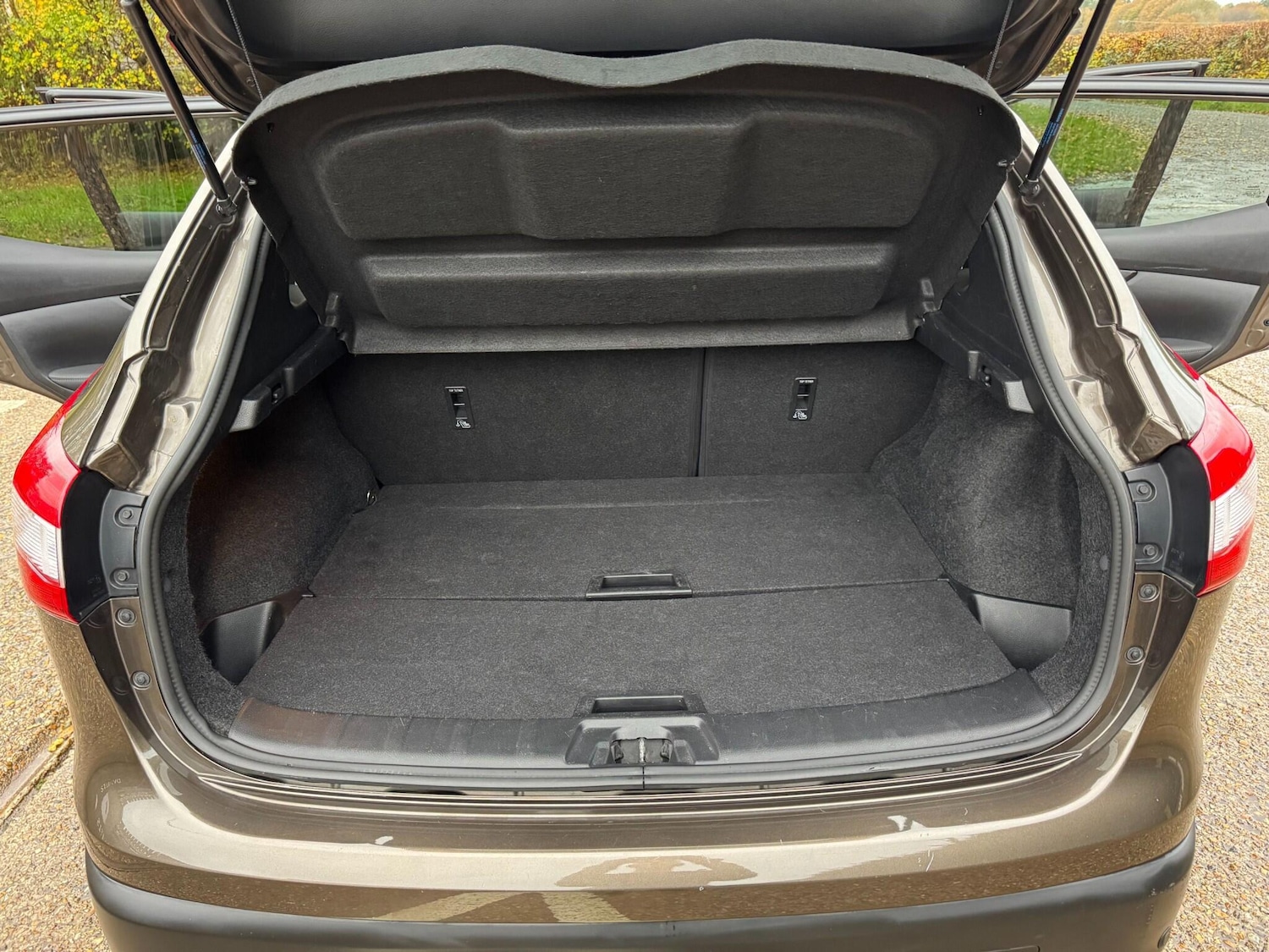 Used Nissan Qashqai 2016 for sale - 77940803: Photo 57