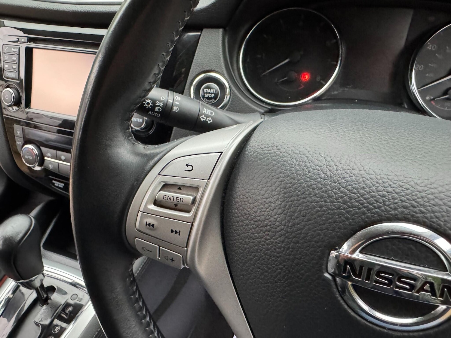 Used Nissan Qashqai 2016 for sale - 77940803: Photo 73