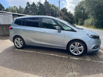 Used Vauxhall Zafira Tourer 2017 for sale - 76226494: Photo