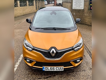 Used Renault Scenic 2016 for sale - 77425485: Photo