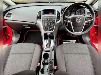 Used Vauxhall Astra GTC 2014 for sale - 77230539: Photo