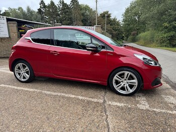 Used Peugeot 208 2016 for sale - 76152268: Photo