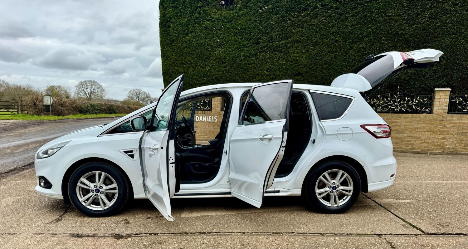 Used Ford S-Max 2017 for sale - 77984119: Photo 58