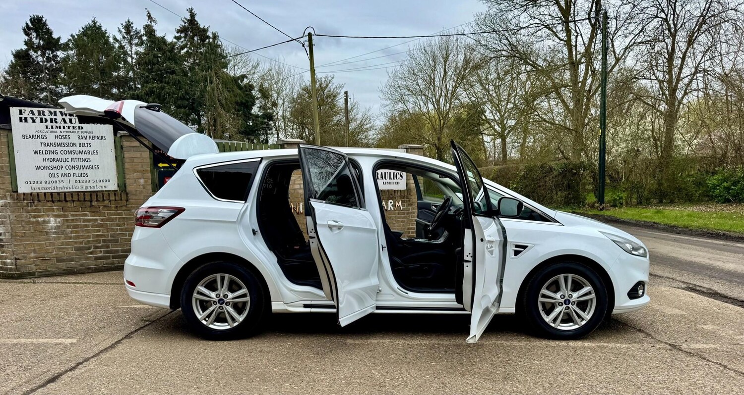Used Ford S-Max 2017 for sale - 77984119: Photo 62