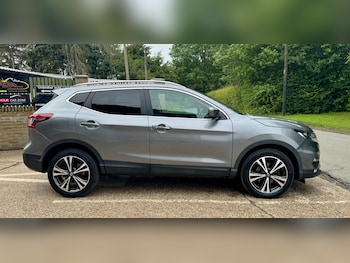 Used Nissan Qashqai 2017 for sale - 78874384: Photo