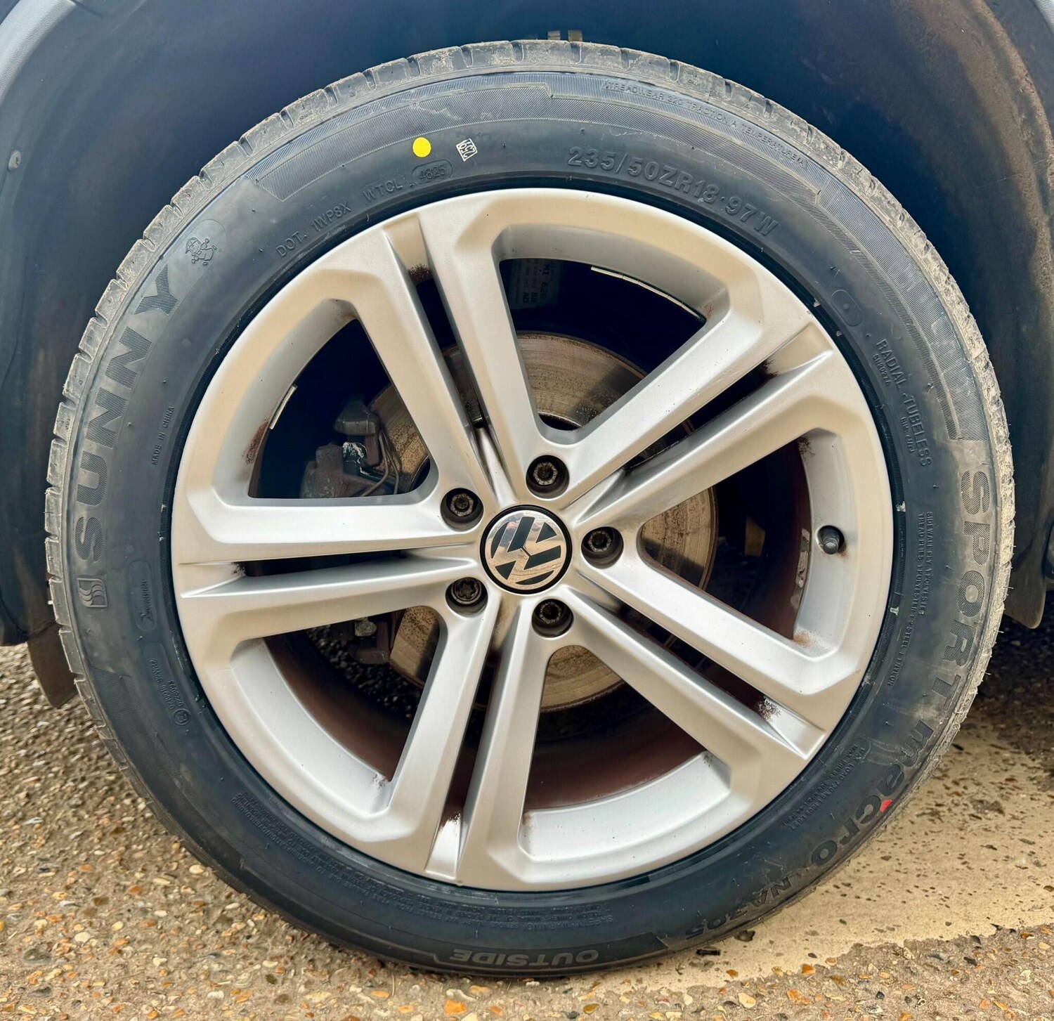 Used Volkswagen Tiguan 2015 for sale - 77994925: Photo 47