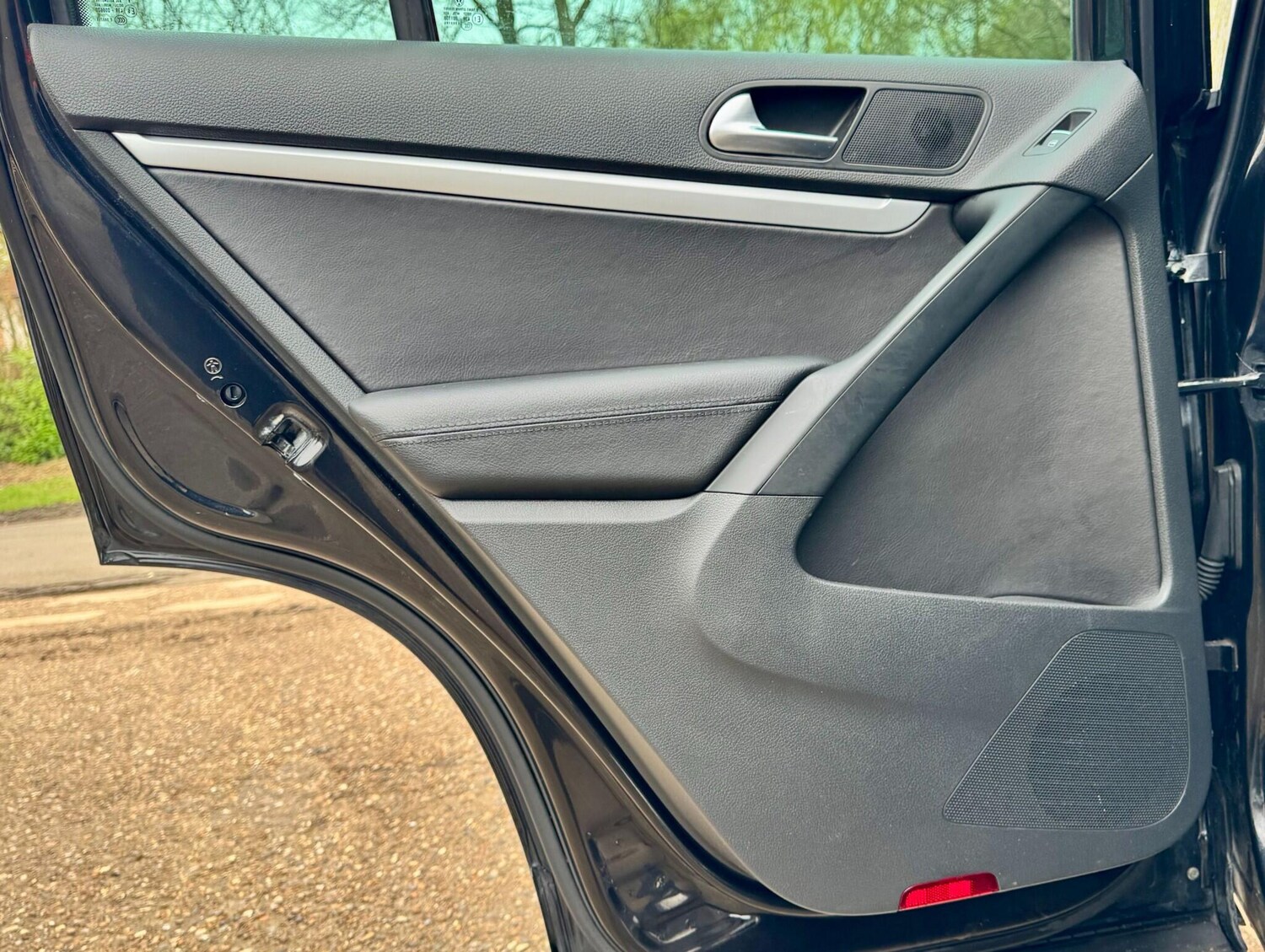 Used Volkswagen Tiguan 2015 for sale - 77994925: Photo 81