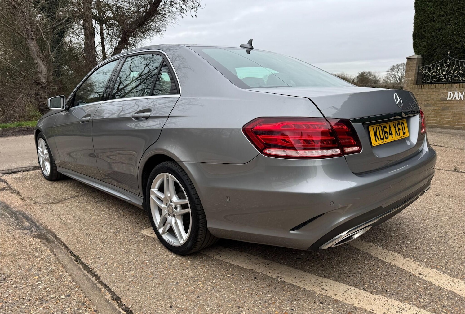 Used Mercedes-Benz E Class for sale - 77809156: Photo 4