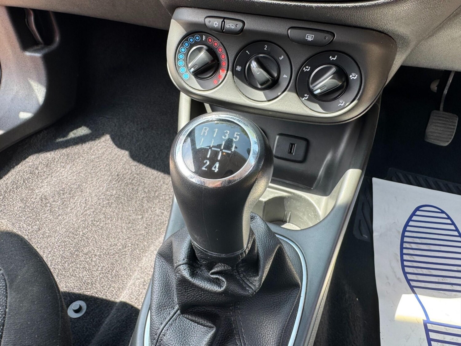 Used Vauxhall Corsa 2017 for sale - 76152809: Photo 84