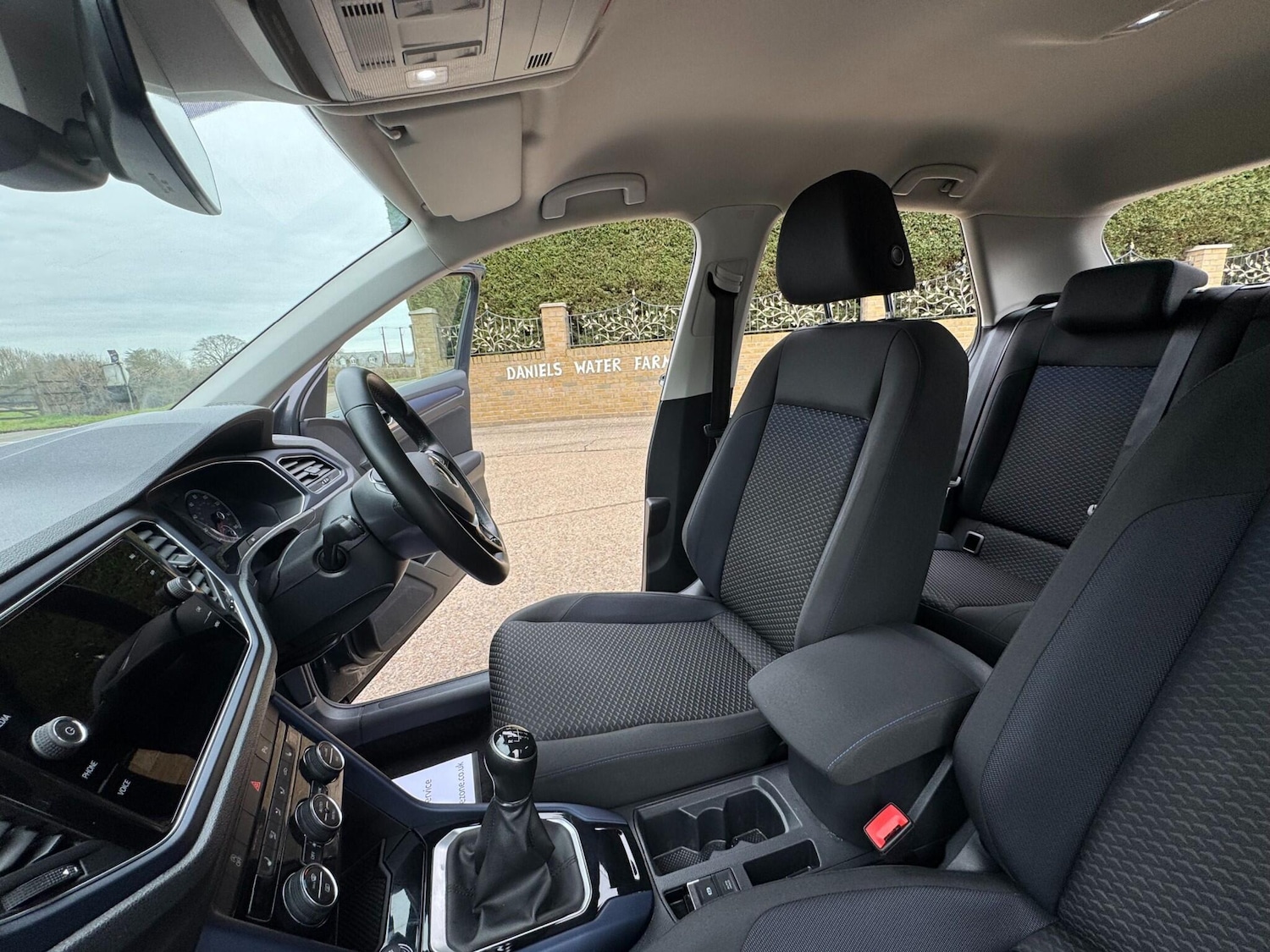 Used Volkswagen T-Roc for sale - 77808649: Photo 15