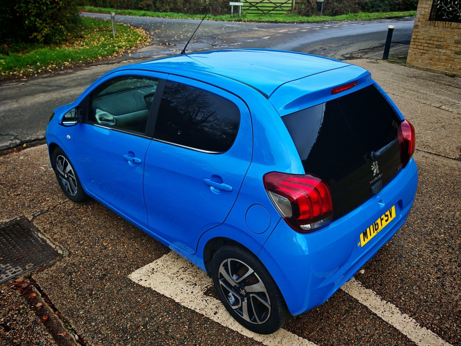 Used Peugeot 108 2016 for sale - 76632999: Photo 9