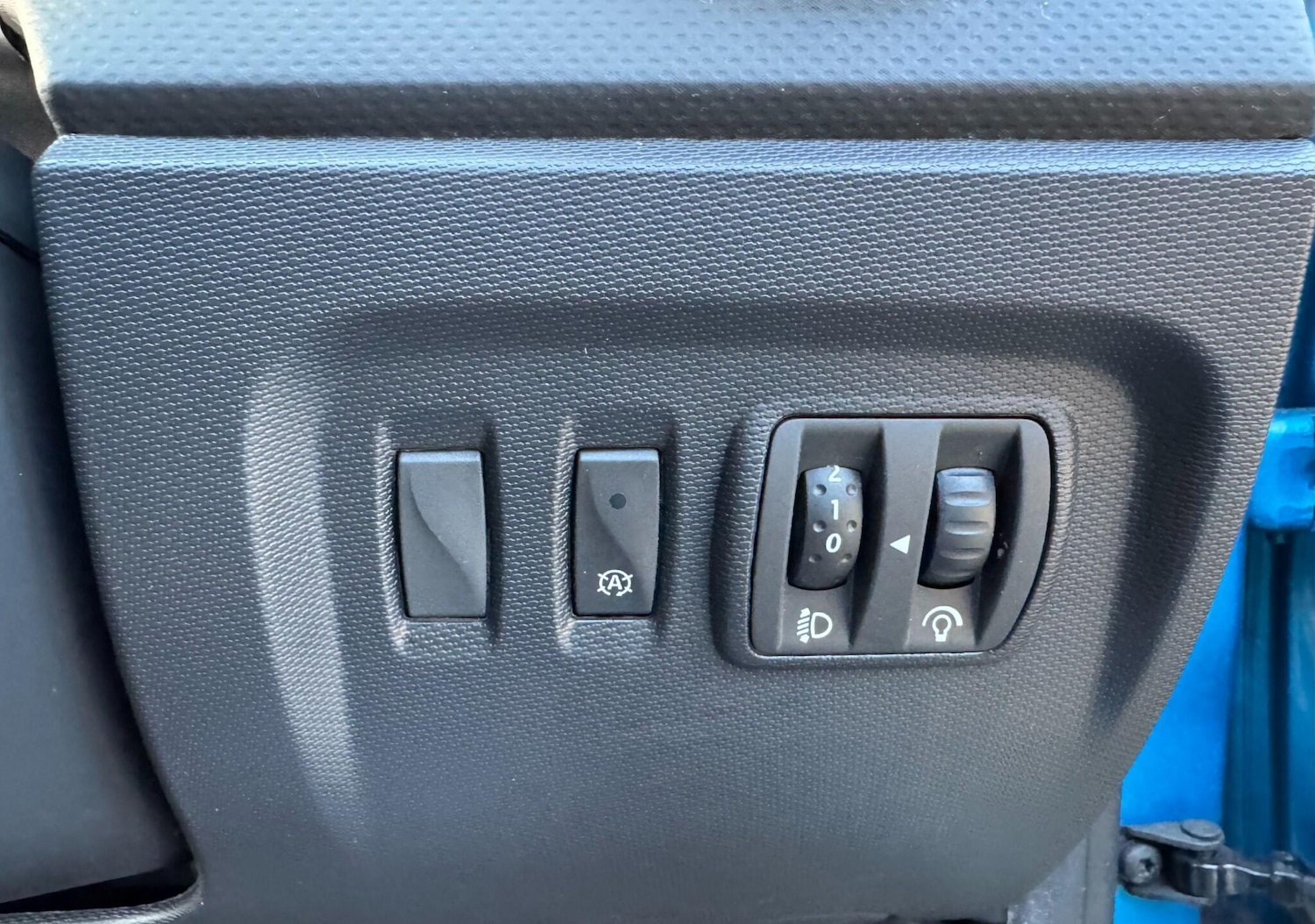 Used Renault Captur 2013 for sale - 76990141: Photo 81