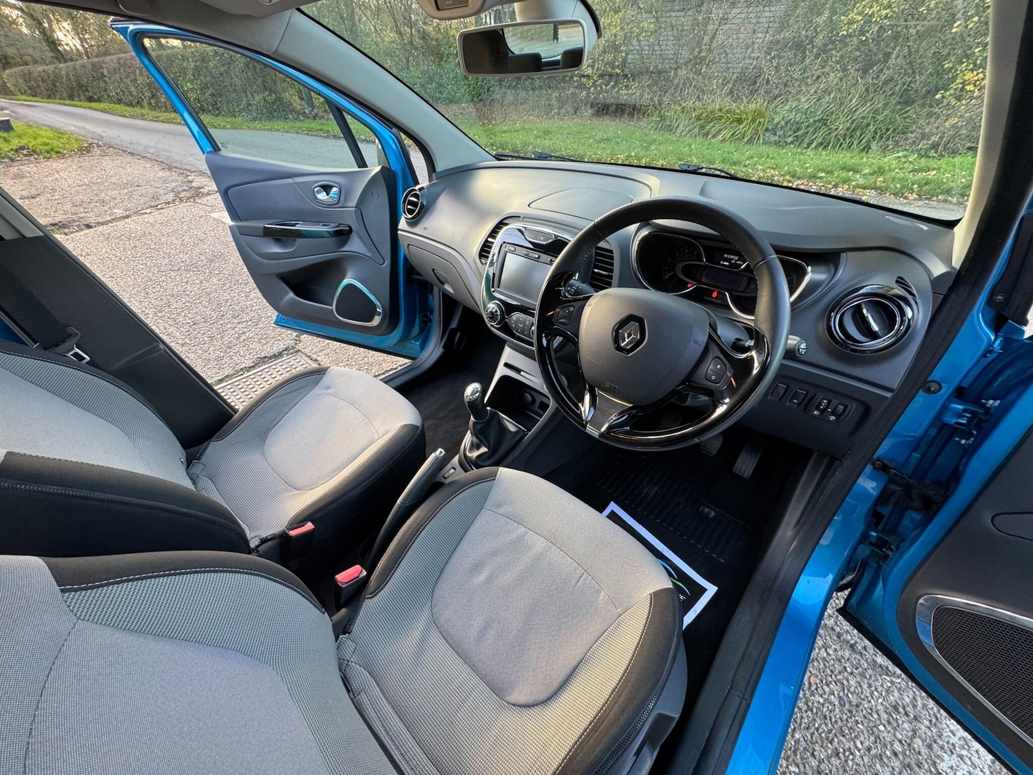 Used Renault Captur 2013 for sale - 76990141: Photo 82