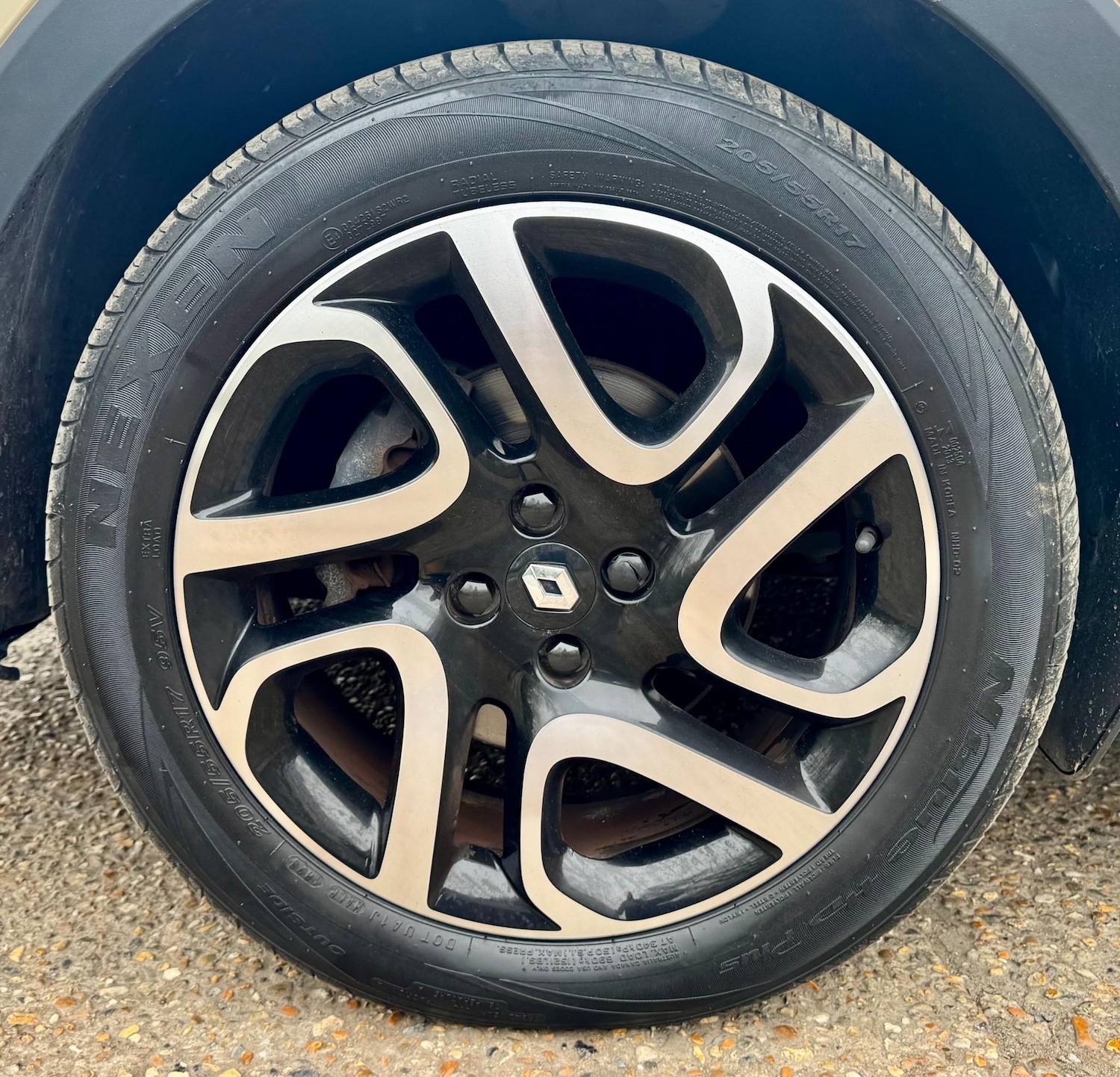 Used Renault Captur 2015 for sale - 78109891: Photo 21