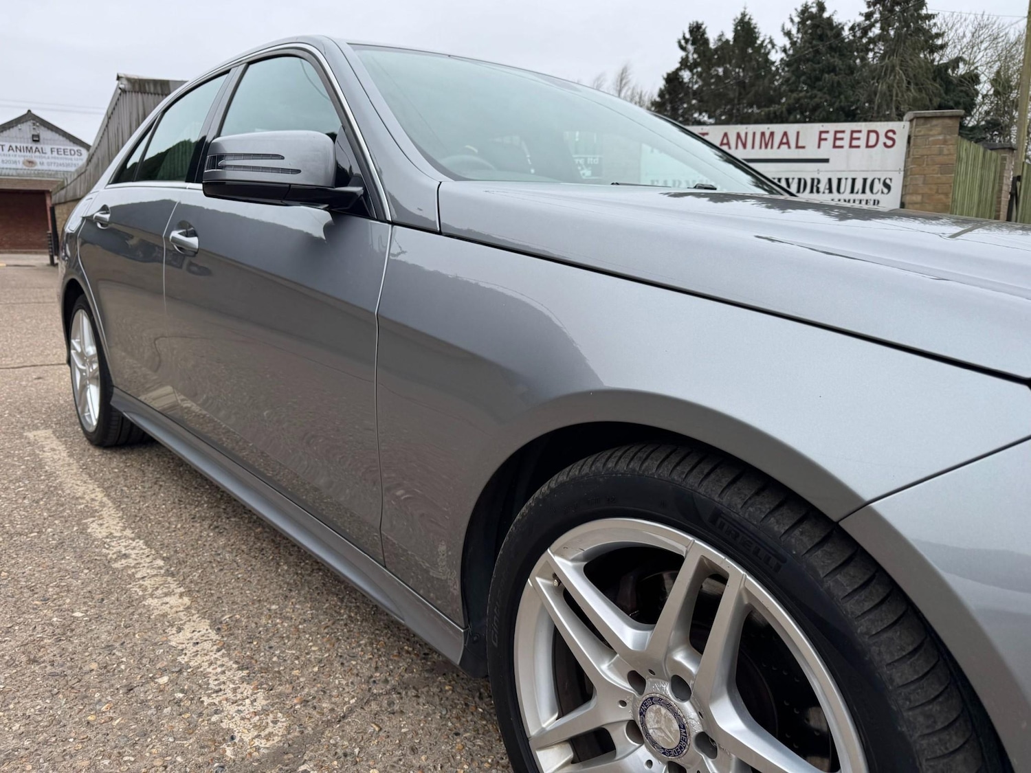 Used Mercedes-Benz E Class 2014 for sale - 77984090: Photo 5