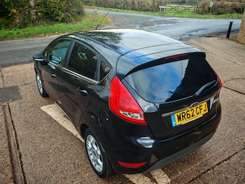 Used Ford Fiesta 2012 for sale - 76538123: Photo