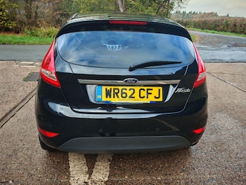 Used Ford Fiesta 2012 for sale - 76538123: Photo