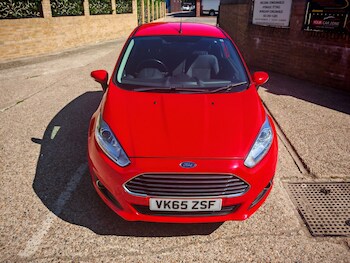 Used Ford Fiesta 2015 for sale - 76152321: Photo