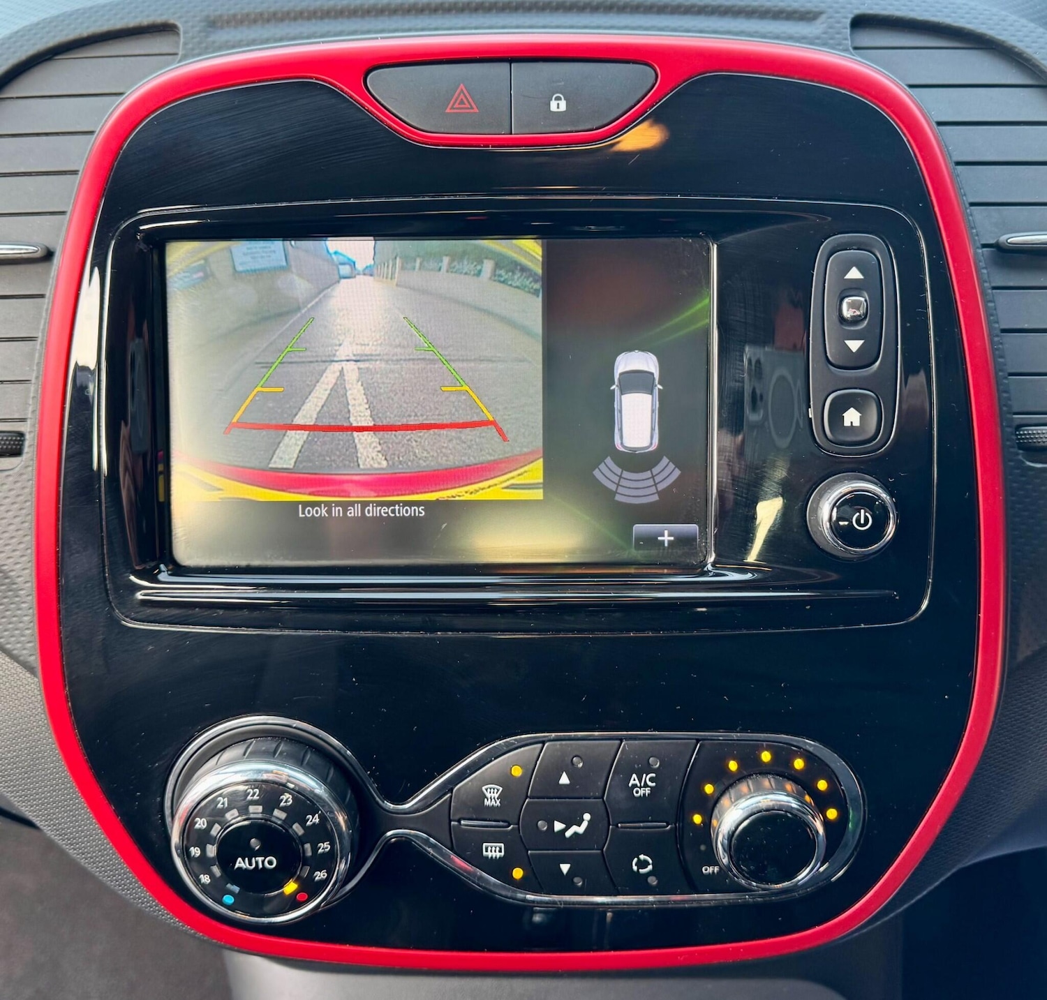 Used Renault Captur 2016 for sale - 78063350: Photo 14