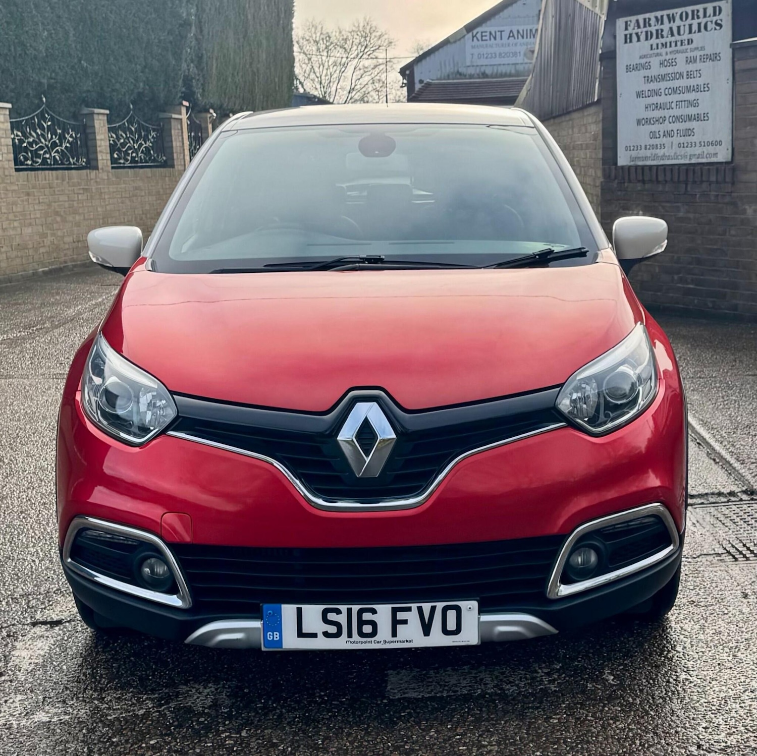 Used Renault Captur 2016 for sale - 78063350: Photo 3