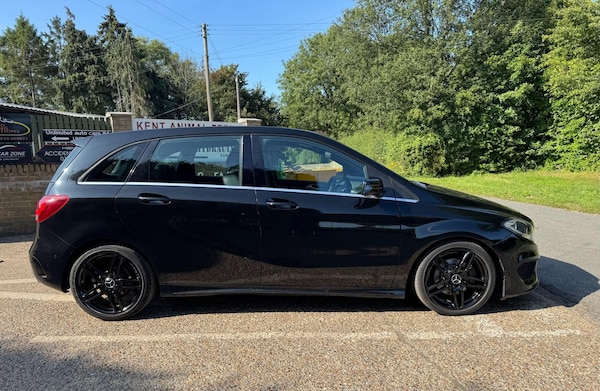Used Mercedes-Benz B-Class 2017 for sale - 76188581: Photo 26