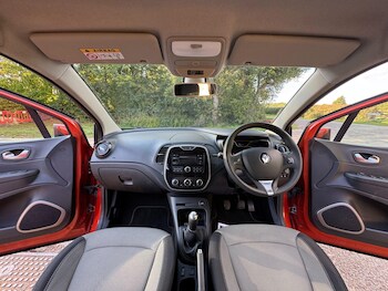 Used Renault Captur 2014 for sale - 76152921: Photo