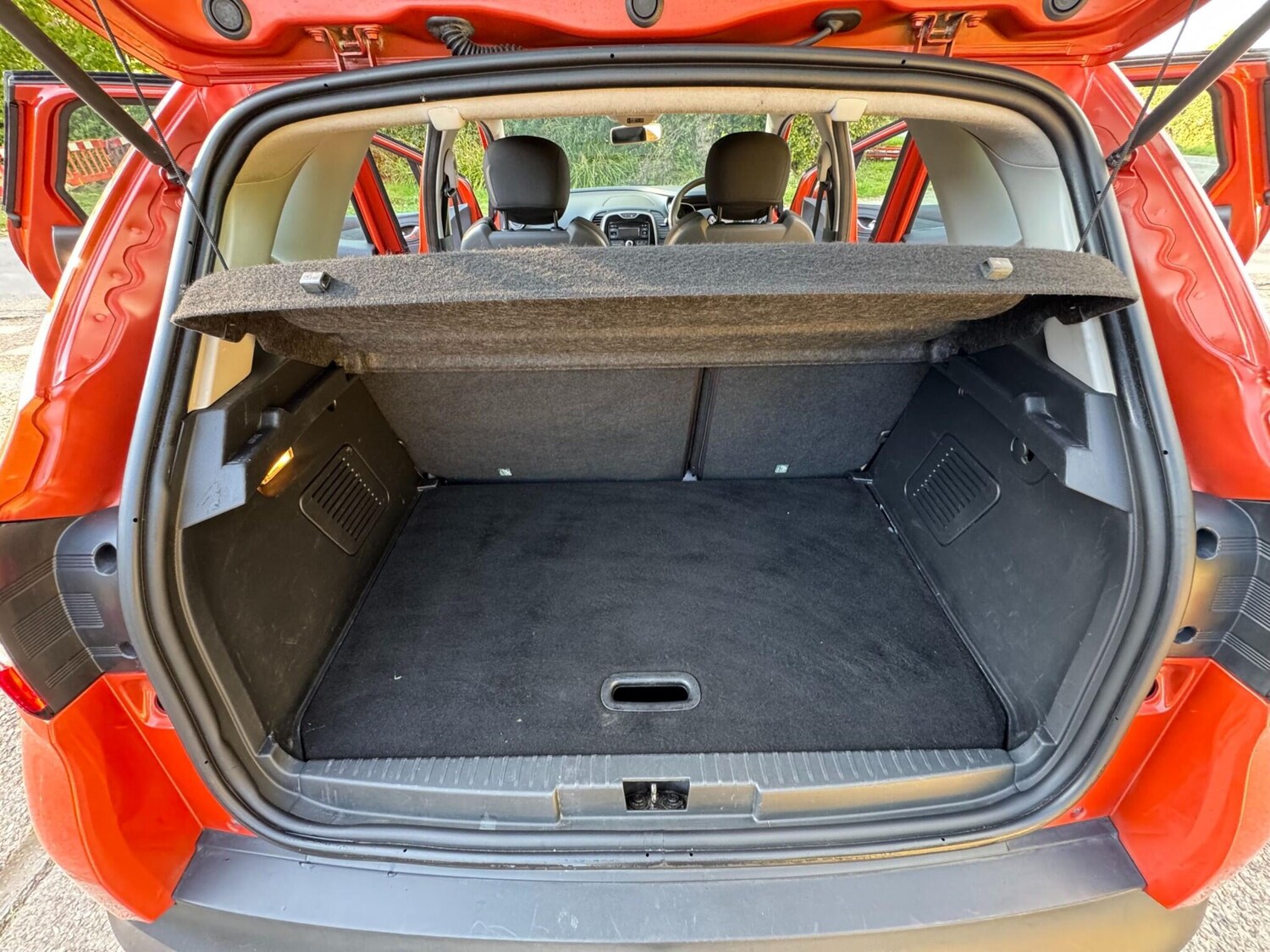 Used Renault Captur 2015 for sale - 76152921: Photo 43