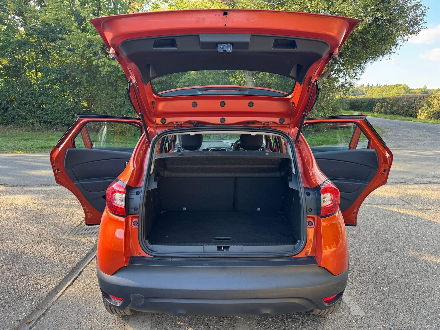 Used Renault Captur 2015 for sale - 76152921: Photo 51