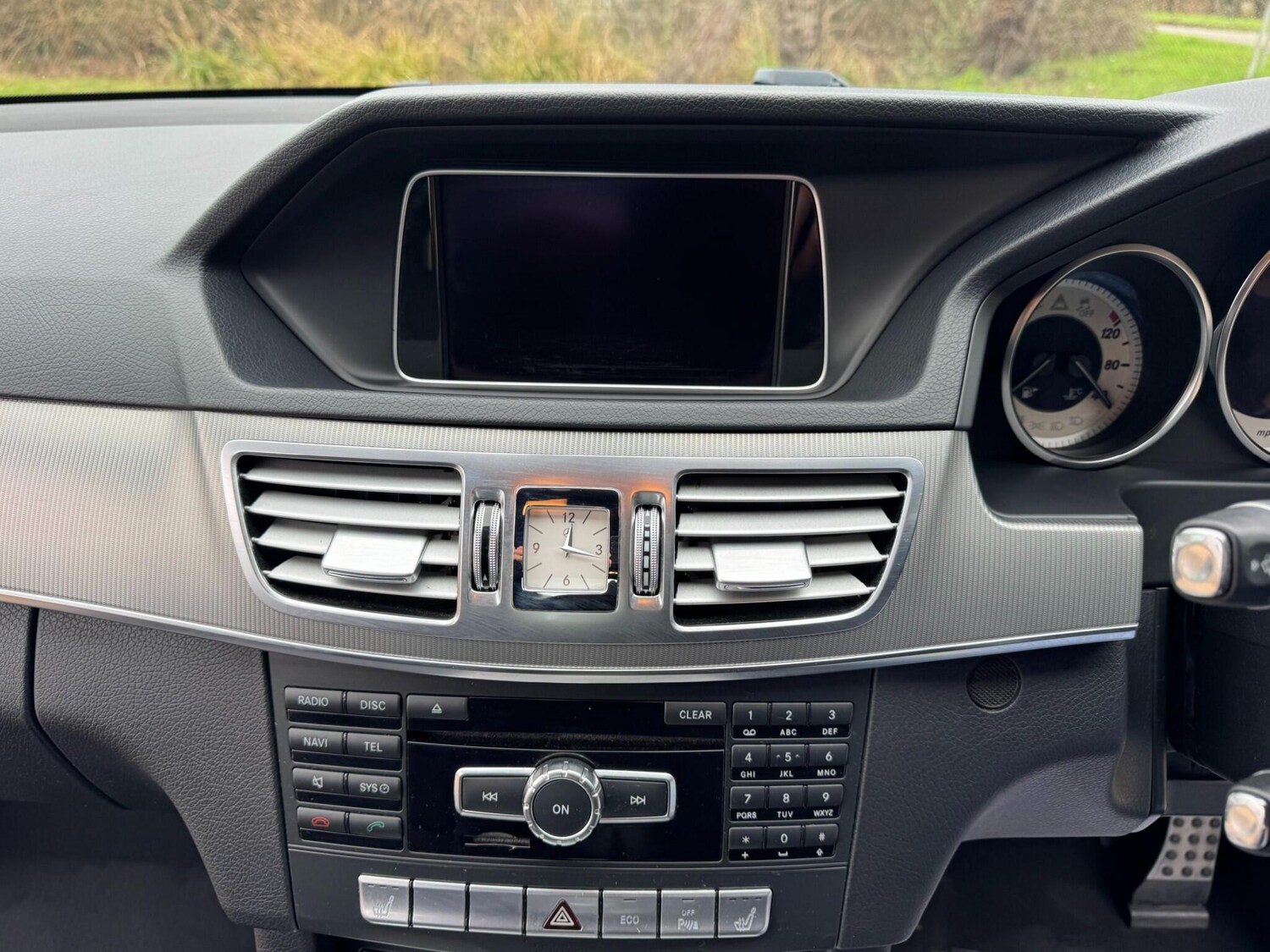 Used Mercedes-Benz E Class 2014 for sale - 78008626: Photo 94