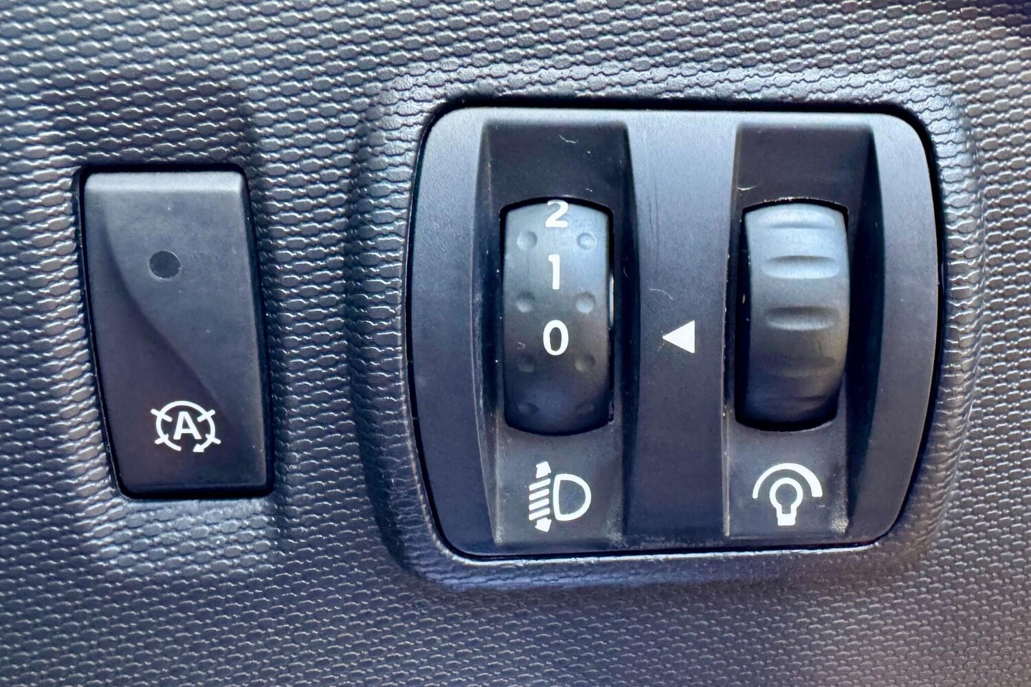 Used Renault Captur 2016 for sale - 78049147: Photo 75