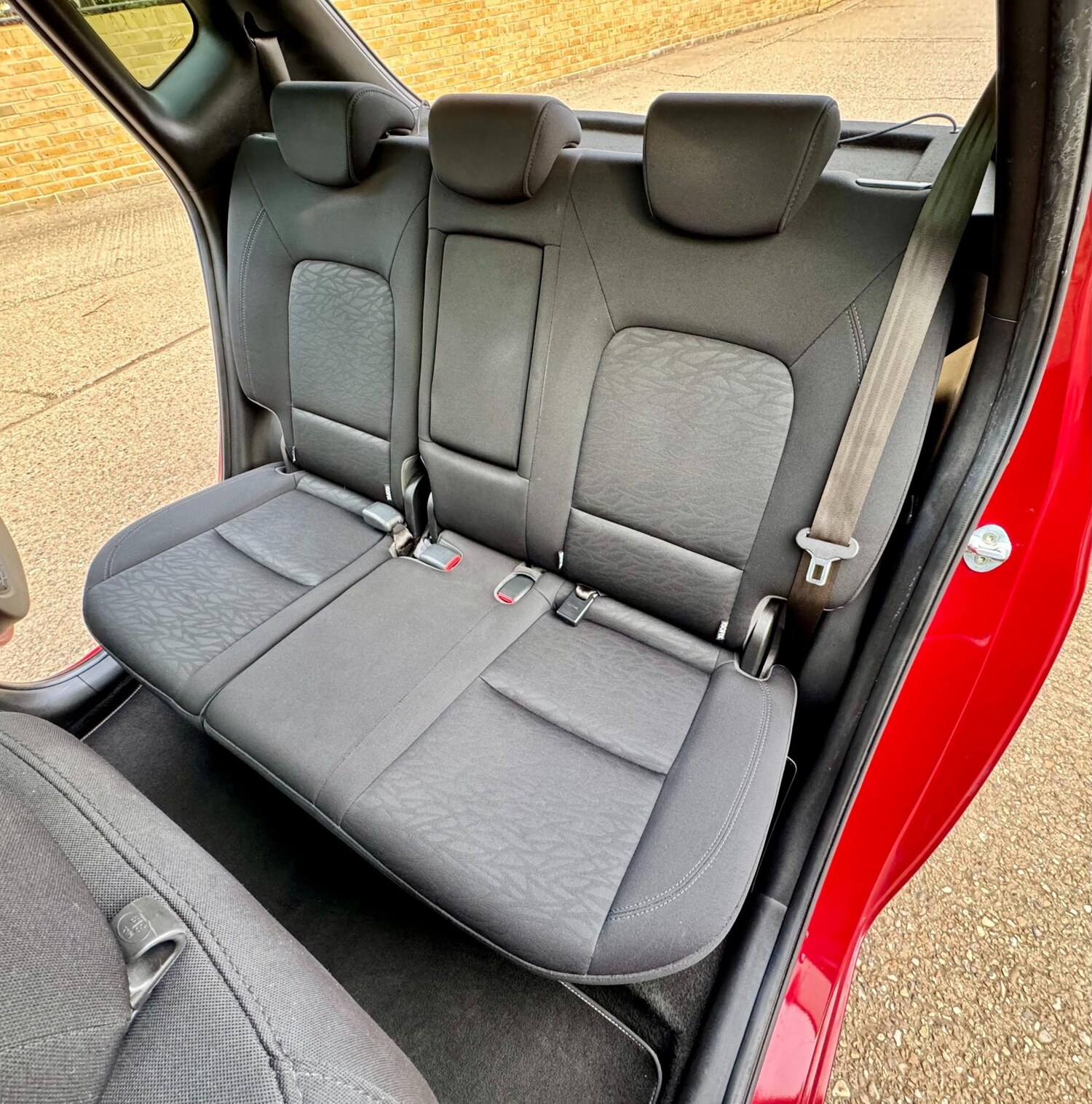 Used Hyundai Ix20 2017 for sale - 78002270: Photo 64