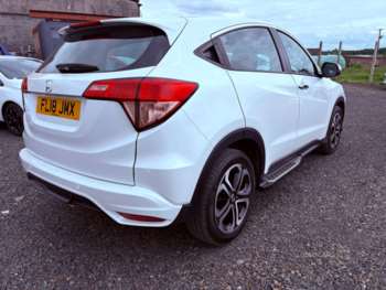 Used Honda HR-V 2018 for sale - 74643789: Photo