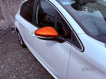 Used Peugeot 208 2016 for sale - 75298784: Photo