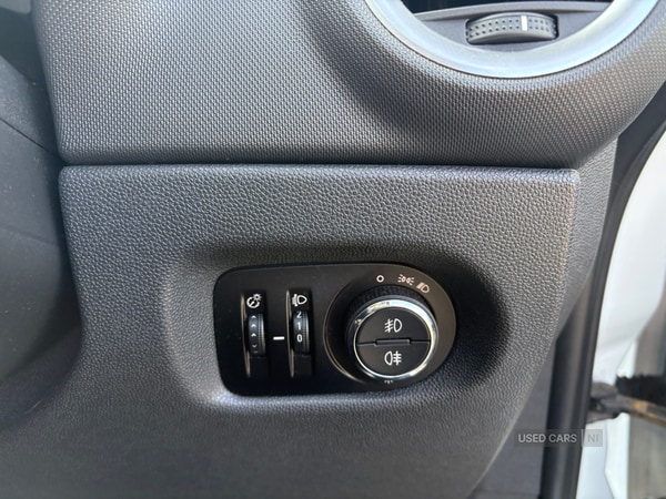 Used Vauxhall Corsa 2014 for sale - 74465930: Photo 12