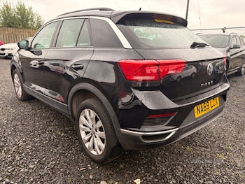 Used Volkswagen T-Roc 2019 for sale - 75340560: Photo