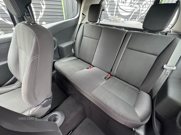 Used Renault Clio 2012 for sale - 76702690: Photo 12