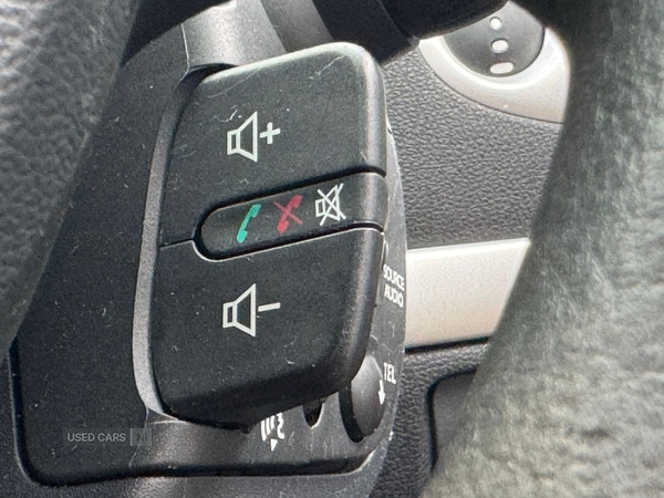 Used Renault Clio 2012 for sale - 76702690: Photo 17