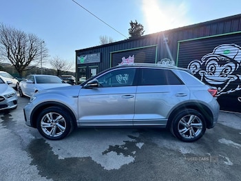 Used Volkswagen T-Roc 2022 for sale - 76190172: Photo 2
