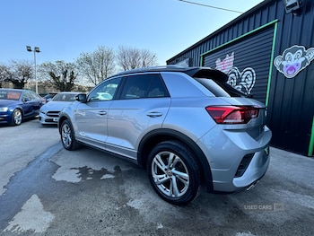 Used Volkswagen T-Roc 2022 for sale - 74272140: Photo