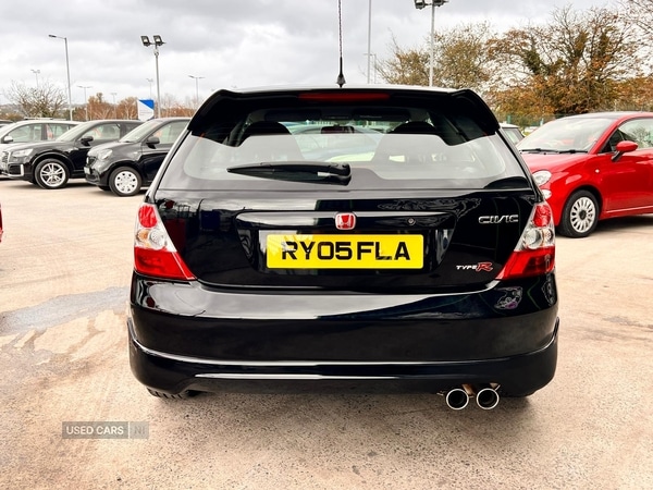 Used Honda Civic 2005 for sale - 76240682: Photo 8