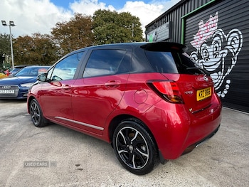 Used Toyota Yaris 2016 for sale - 75928934: Photo