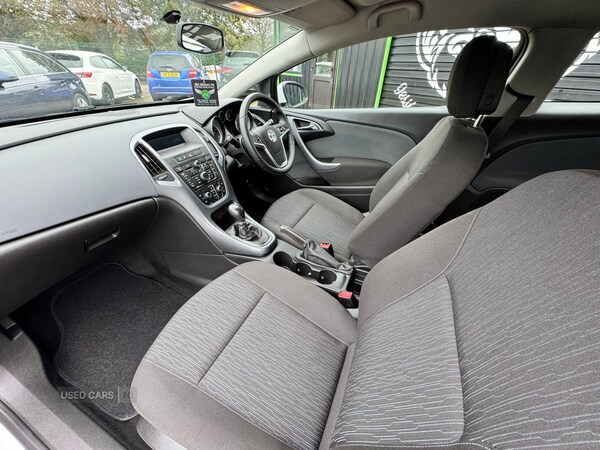 Used Vauxhall Astra GTC 2013 for sale - 76153857: Photo 17