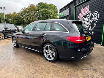 Used Mercedes-Benz C Class 2017 for sale - 79427083: Photo