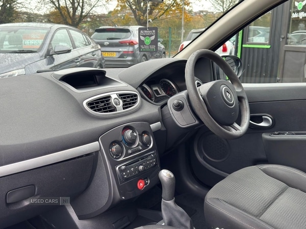 Used Renault Clio 2012 for sale - 77538965: Photo 13