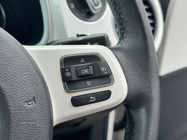 Used Volkswagen Beetle 2013 for sale - 76190319: Photo 11