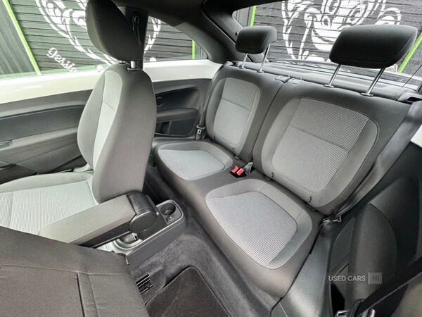 Used Volkswagen Beetle 2013 for sale - 76190319: Photo 8