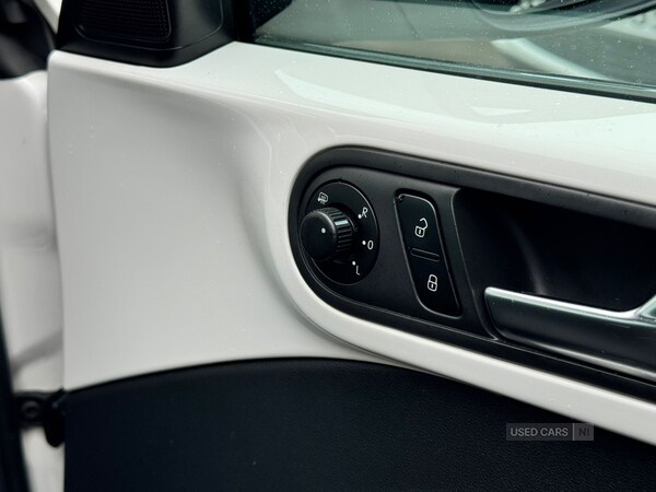 Used Volkswagen Beetle 2013 for sale - 76190319: Photo 9