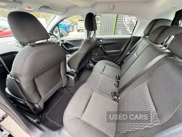 Used Peugeot 208 2016 for sale - 77941195: Photo 12